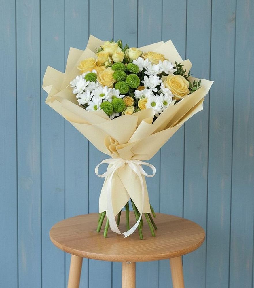 Букет цветов из: Хризантемы и Розы в Котельниче