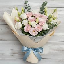 Букет цветов из:  Лизиантусы в Котельниче