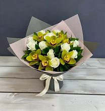 Букет цветов из:  Орхидеи и Розы в Котельниче