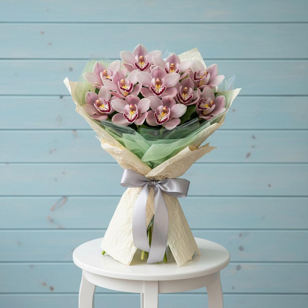 Букет цветов из: Орхидеи и Розы в Котельниче