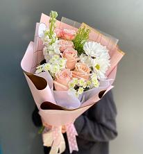 Букет цветов из:  Хризантемы и Розы в Котельниче