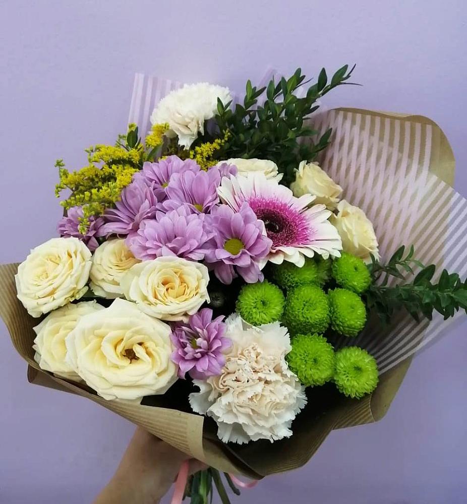 Букет цветов из: Хризантемы, Розы, Гвоздики и Герберы в Котельниче