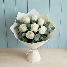 Букет Белые розы в Эвкалипте в Котельниче