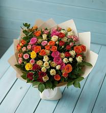 Букет Микс из разноцветных кустовых роз в Котельниче