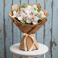 Букет цветов из:  Орхидеи и Розы в Котельниче